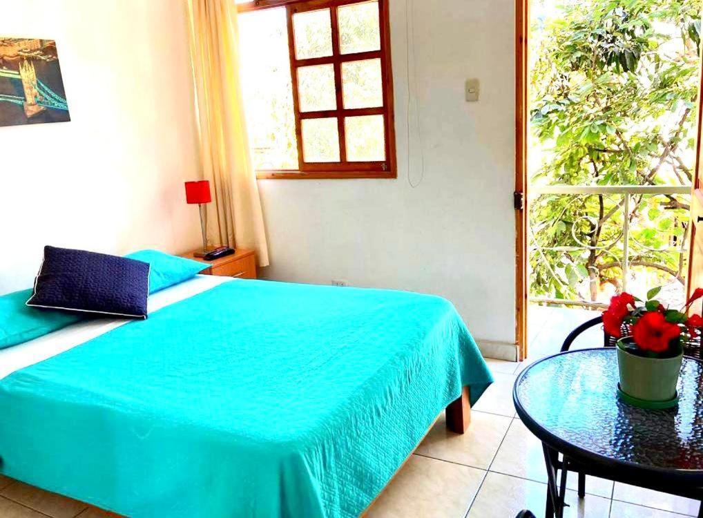 Garden House Ica Hotel Ngoại thất bức ảnh