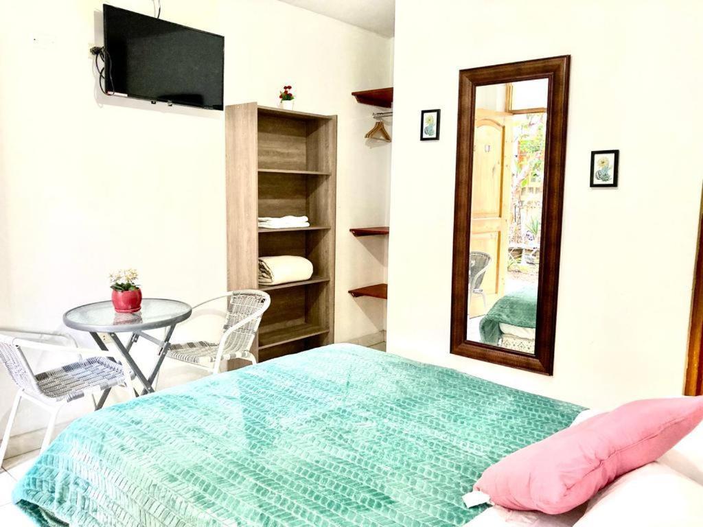 Garden House Ica Hotel Ngoại thất bức ảnh